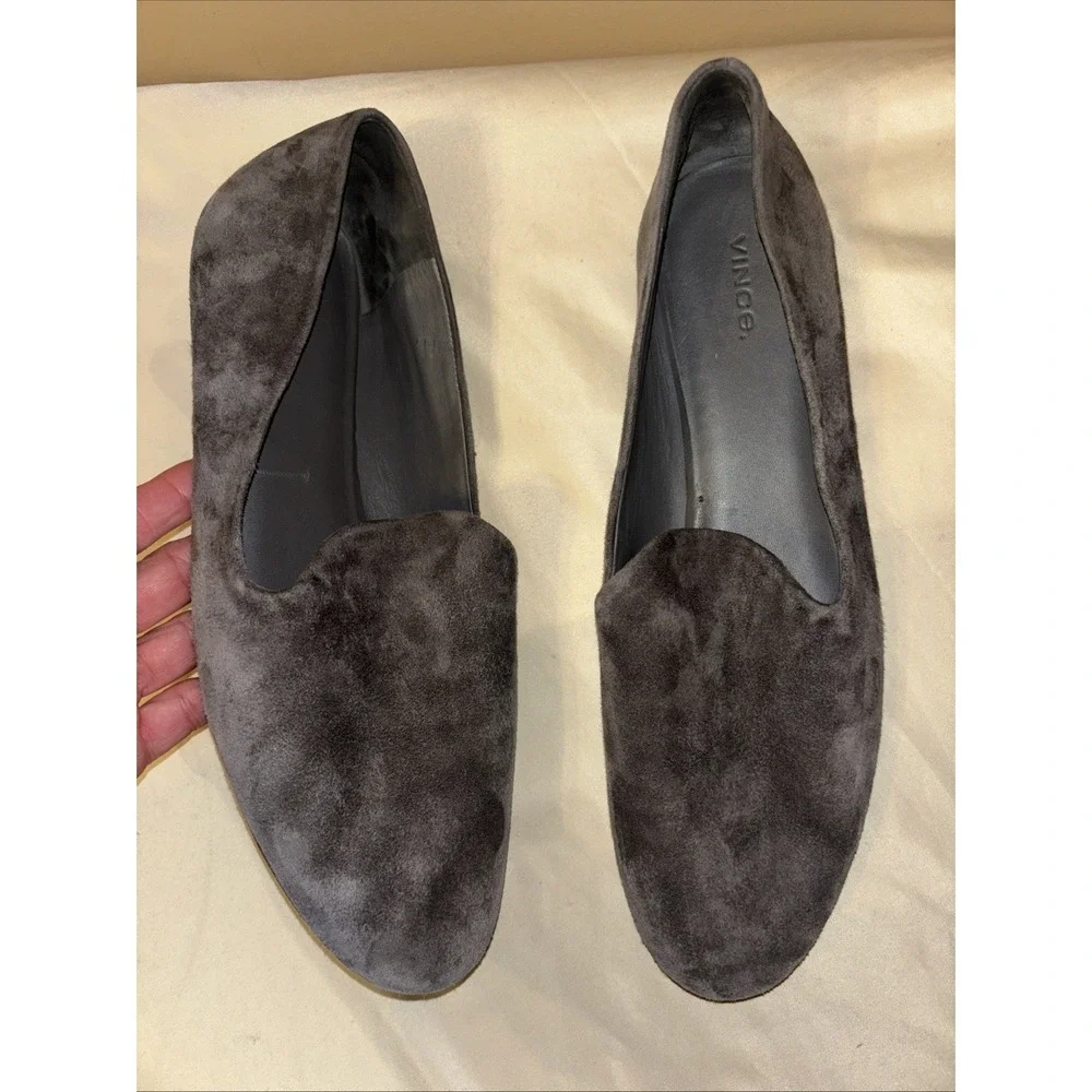 Vince Milo Gray 42 US 12 M Suede Leather Loafers Slip On Flats Quiet Luxury